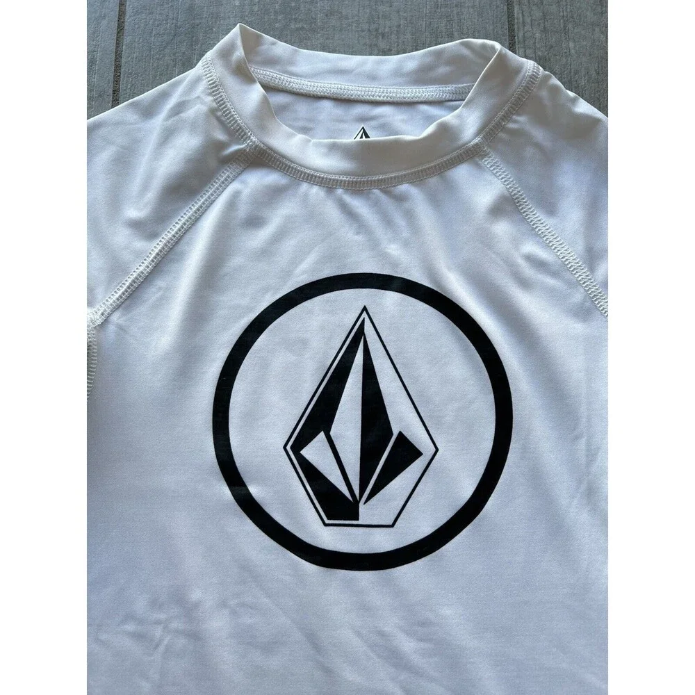 VOLCOM Boys Youth LIDO White Short Sleeve Rashguard Sun Protection UPF 50+ M 10